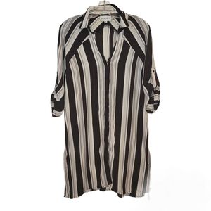 Olive and Oak Anthropology Long Blouse Button Up Shirt Black and Grey St…